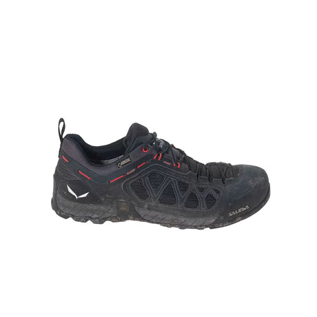 10Black/Red