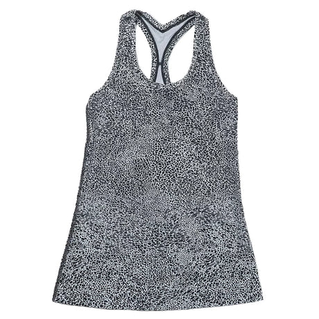 estimated 2Black/White