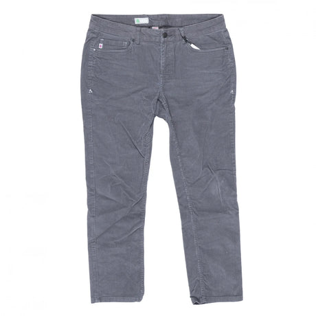 12 - ShortMagnet