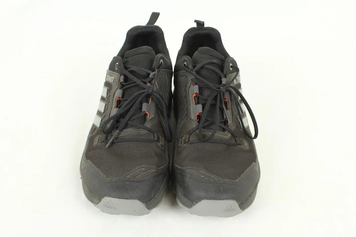 12Core Black/Grey Three/Solar Red