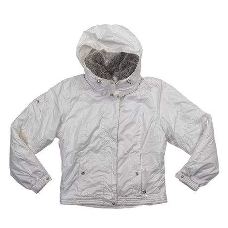 10White
