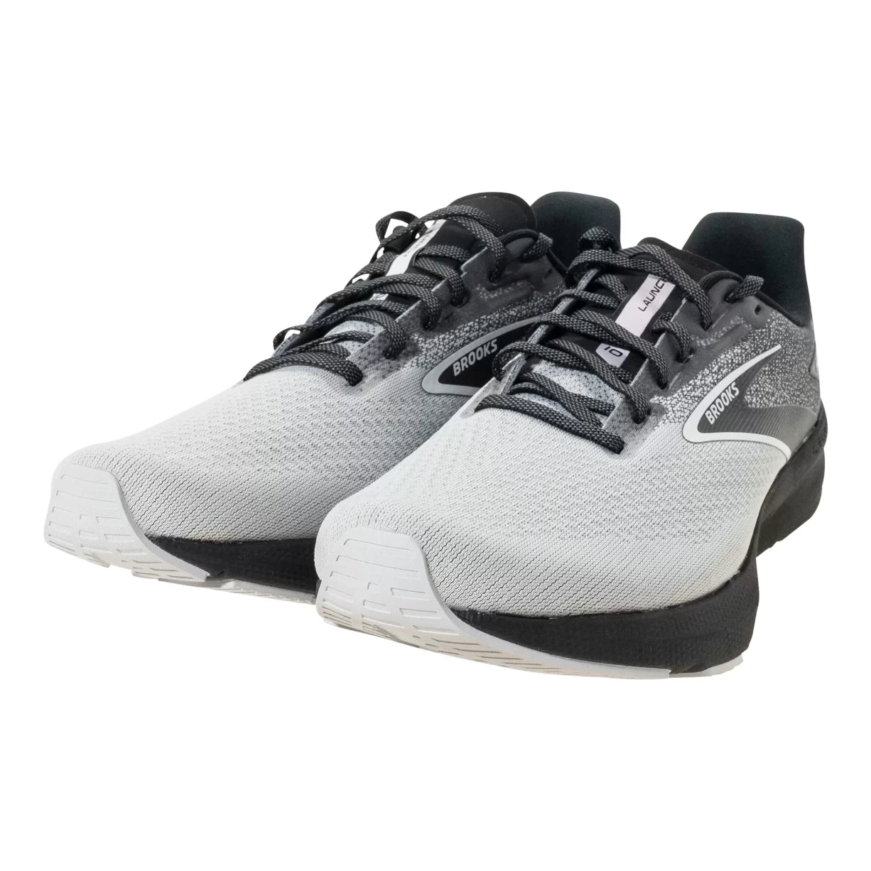 11.5Black/White