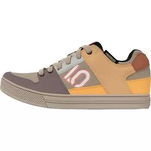 9.5Wonder Taupe/Ftwr White/Acid Orange
