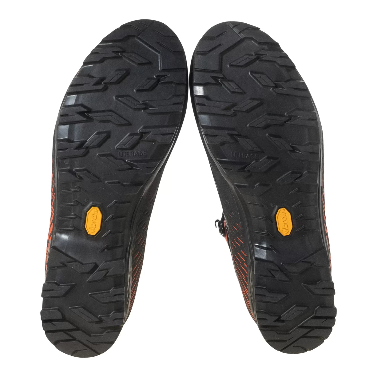 46Black / Red