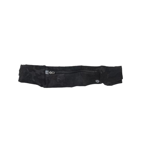 Estimated Size S/MBlack