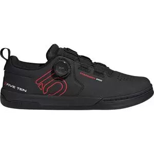 11.5Core Black/Red/Ftwr White