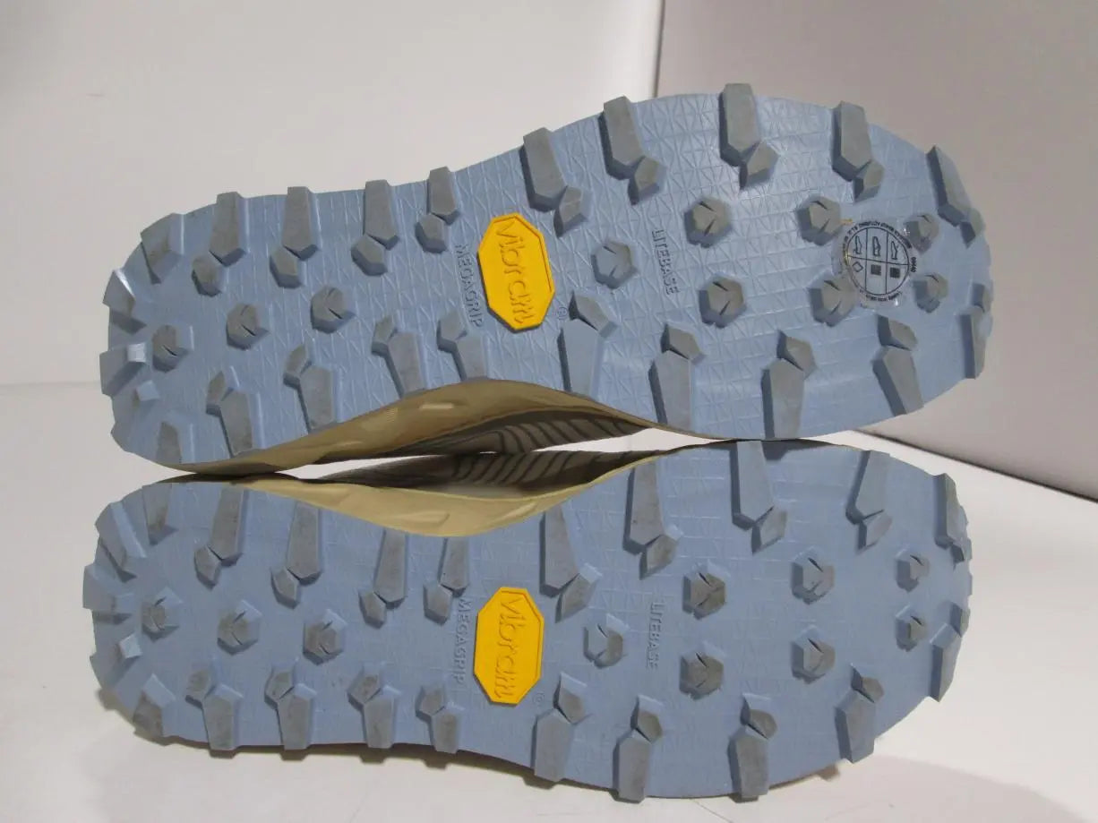   Mens 8/Womens 9Sand/Blue