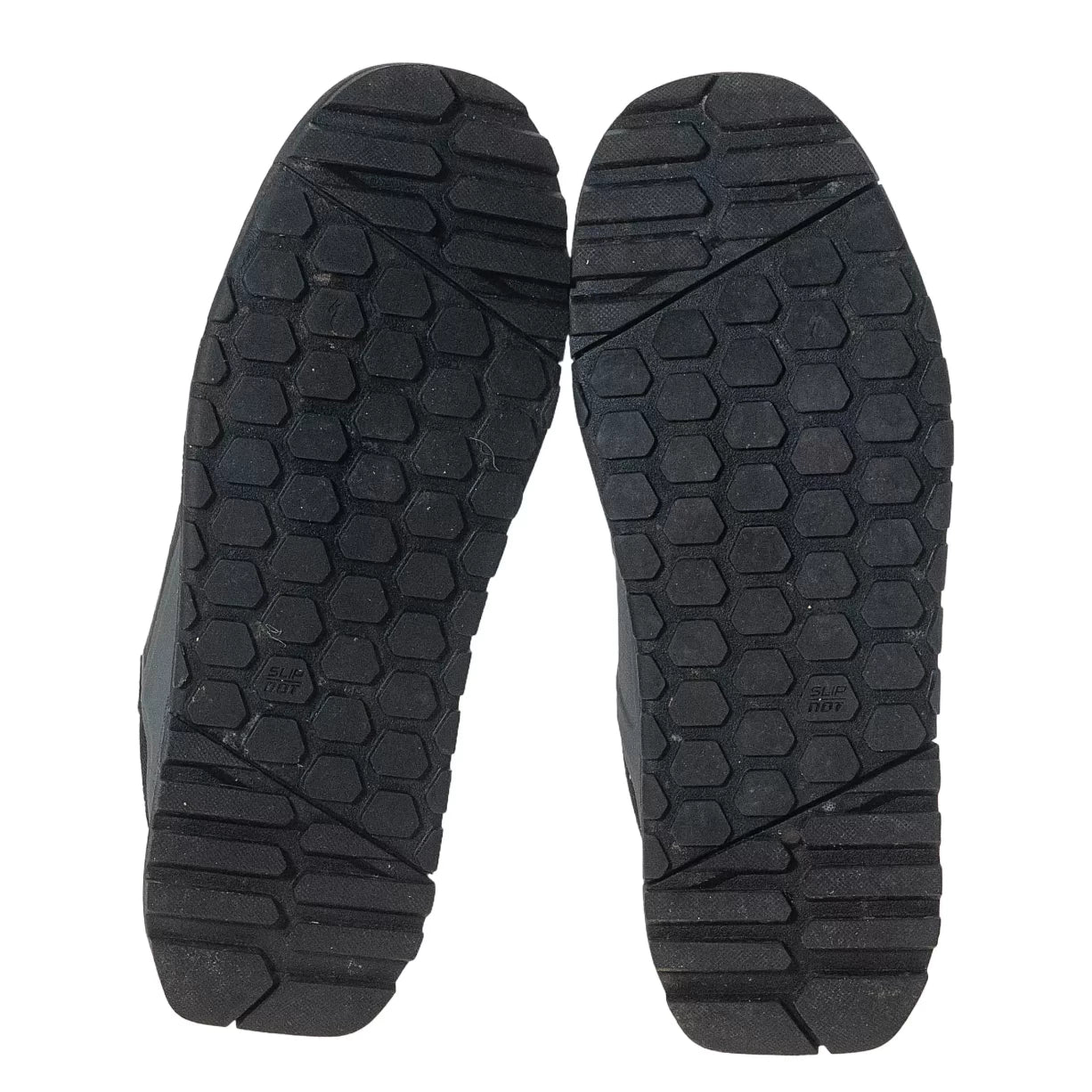 6Black/Grey