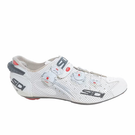 41.0White