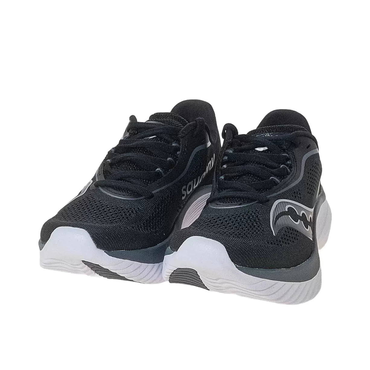 6Black/White