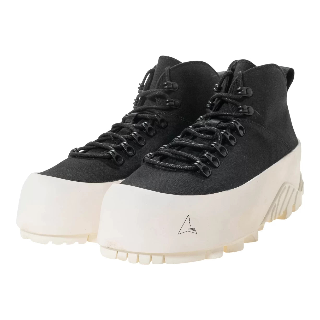 43.0Black/White