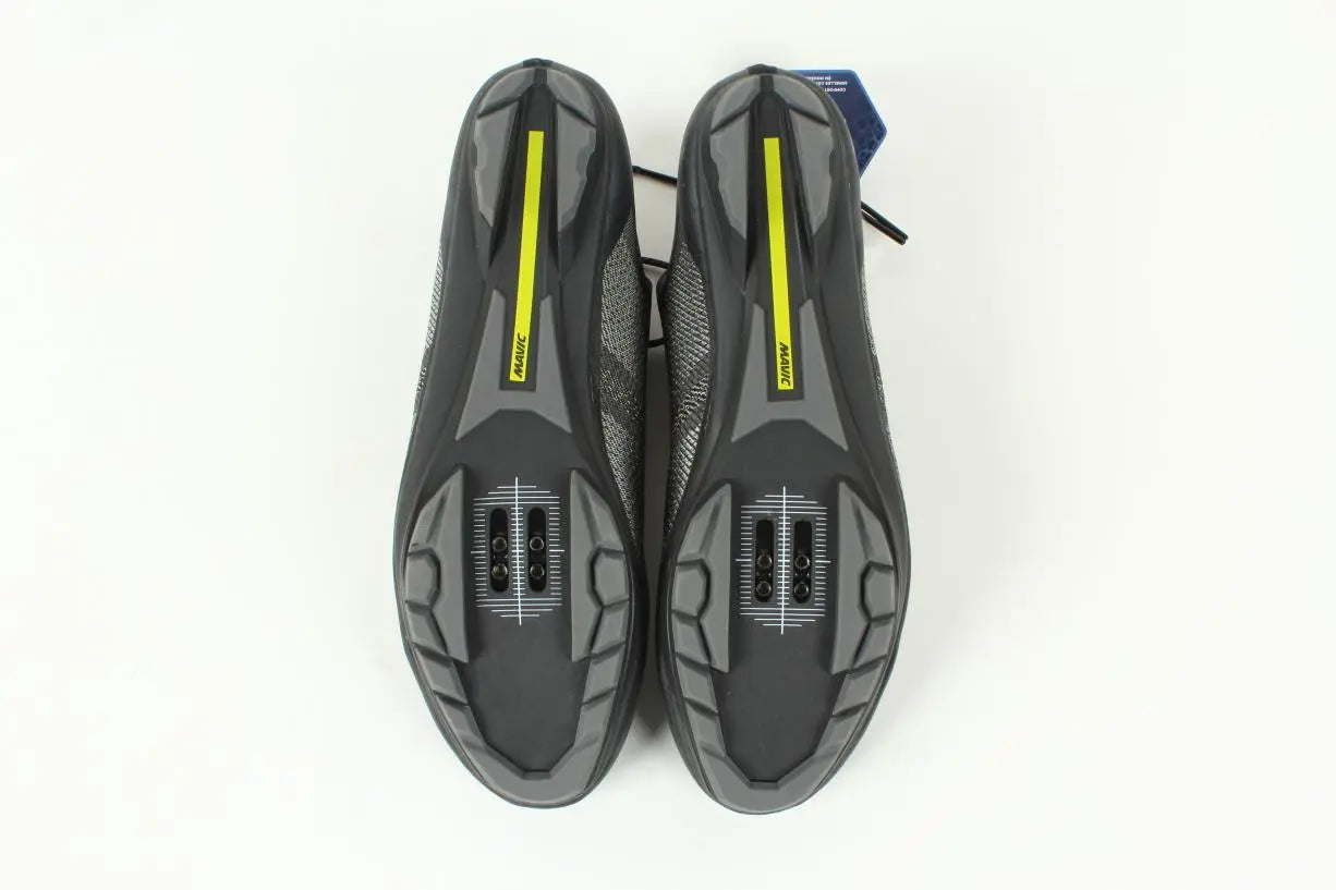 11.5Black/Magnet/Black