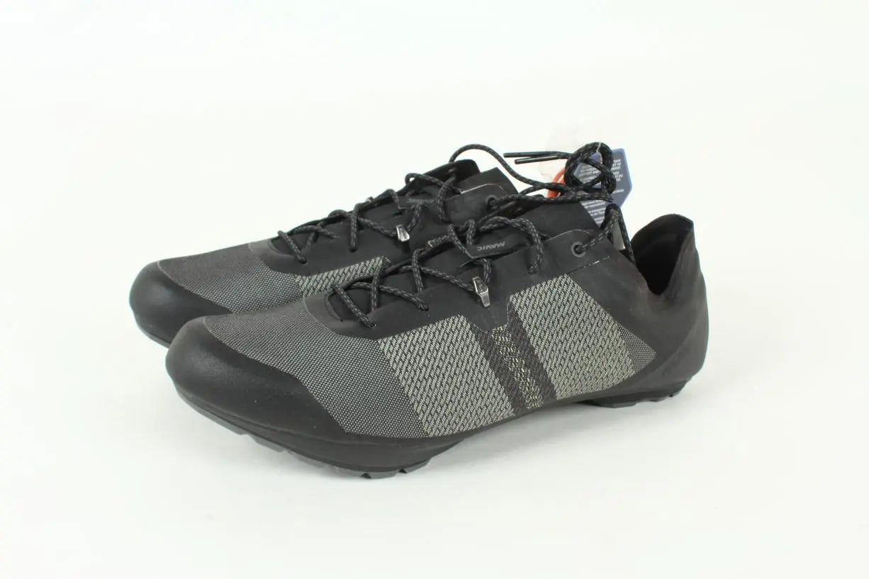 11.5Black/Magnet/Black