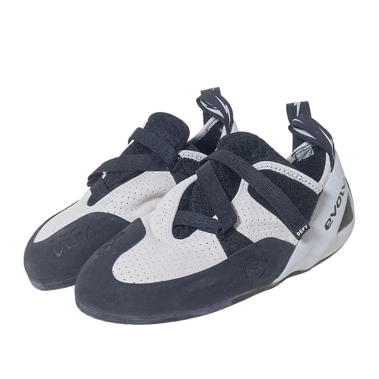 44.0White/Black