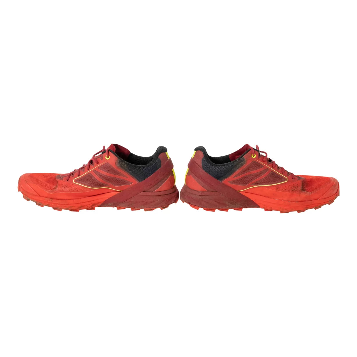 11.5Red Dahlia/Black