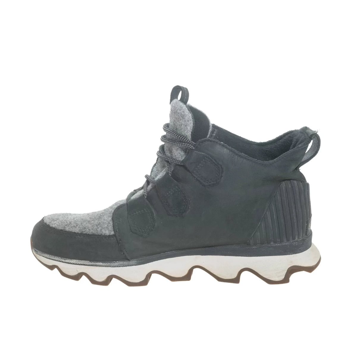 8Black/Gray