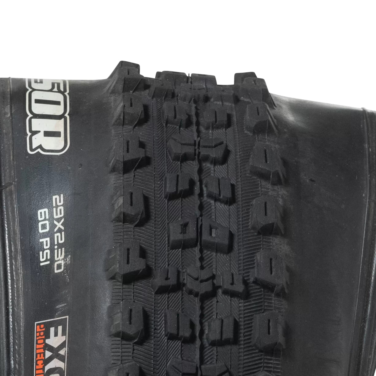 29x2.30Black