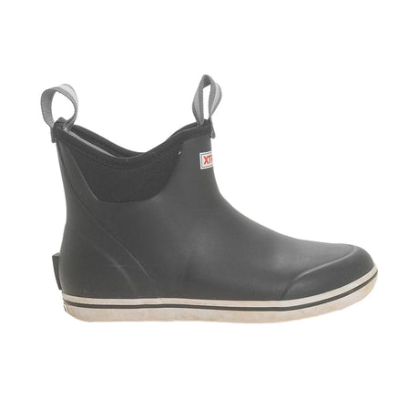 8Black