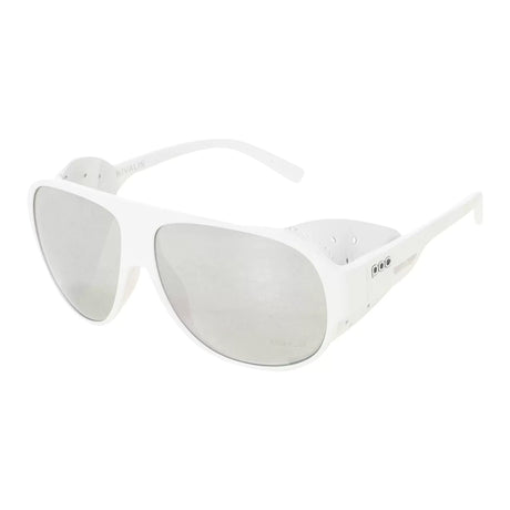 OneWhite