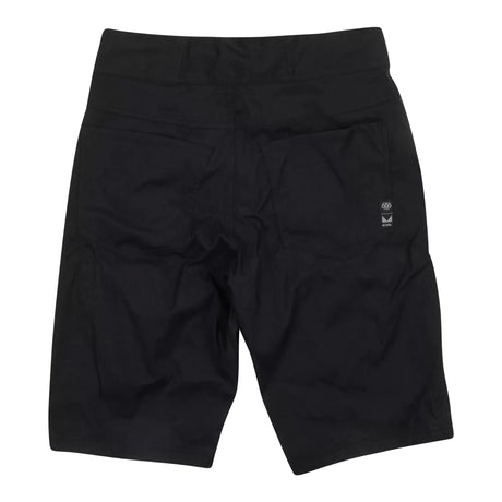 32Black