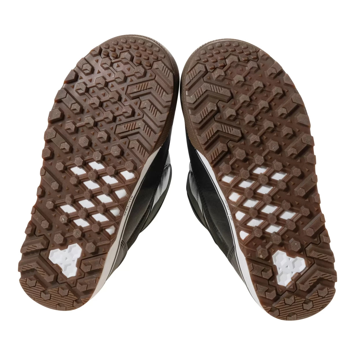 10.5Black/White
