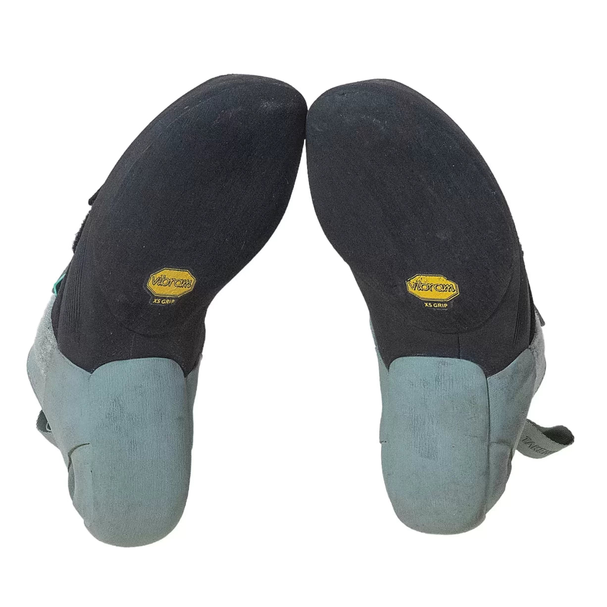 8Black/Blue
