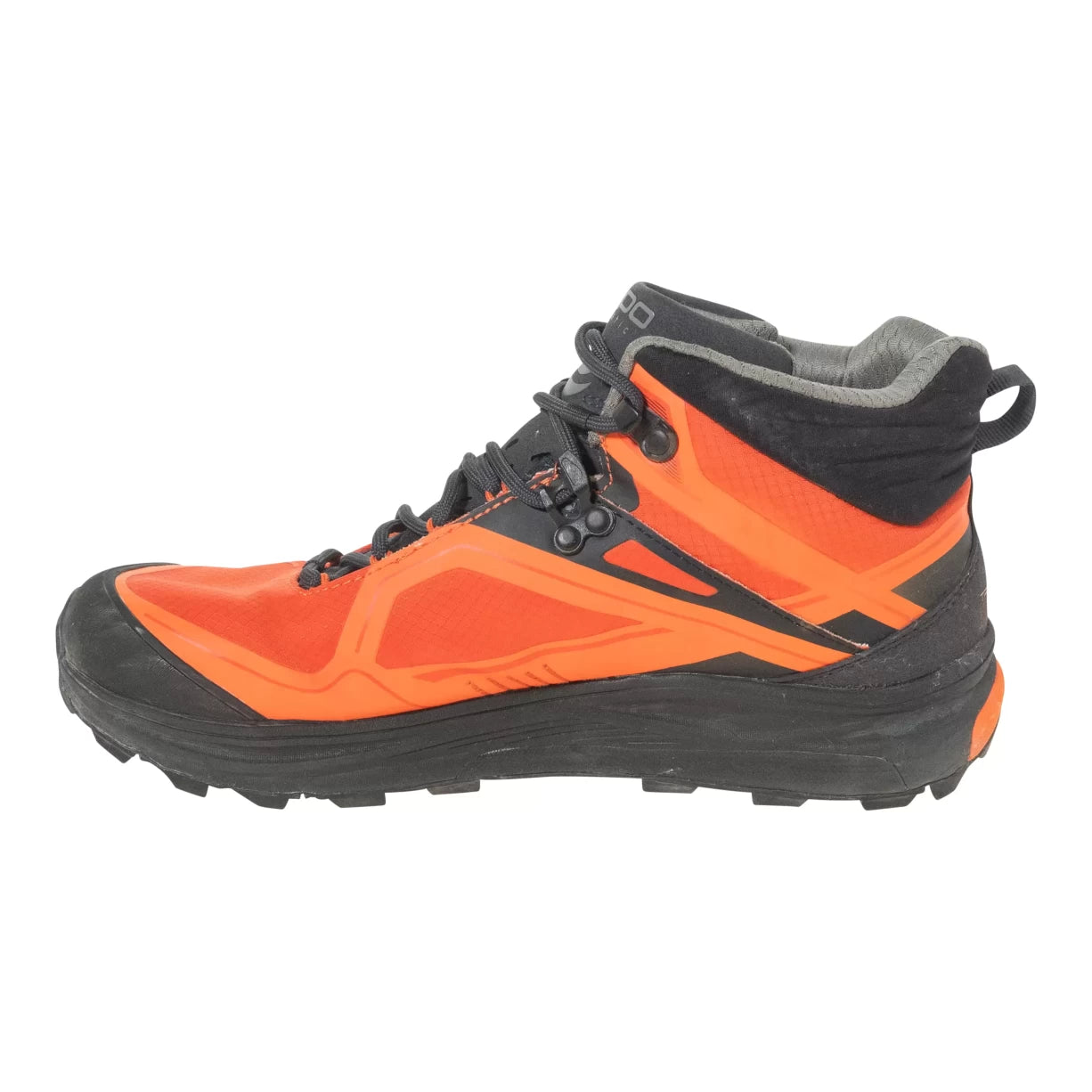 9Orange/Black