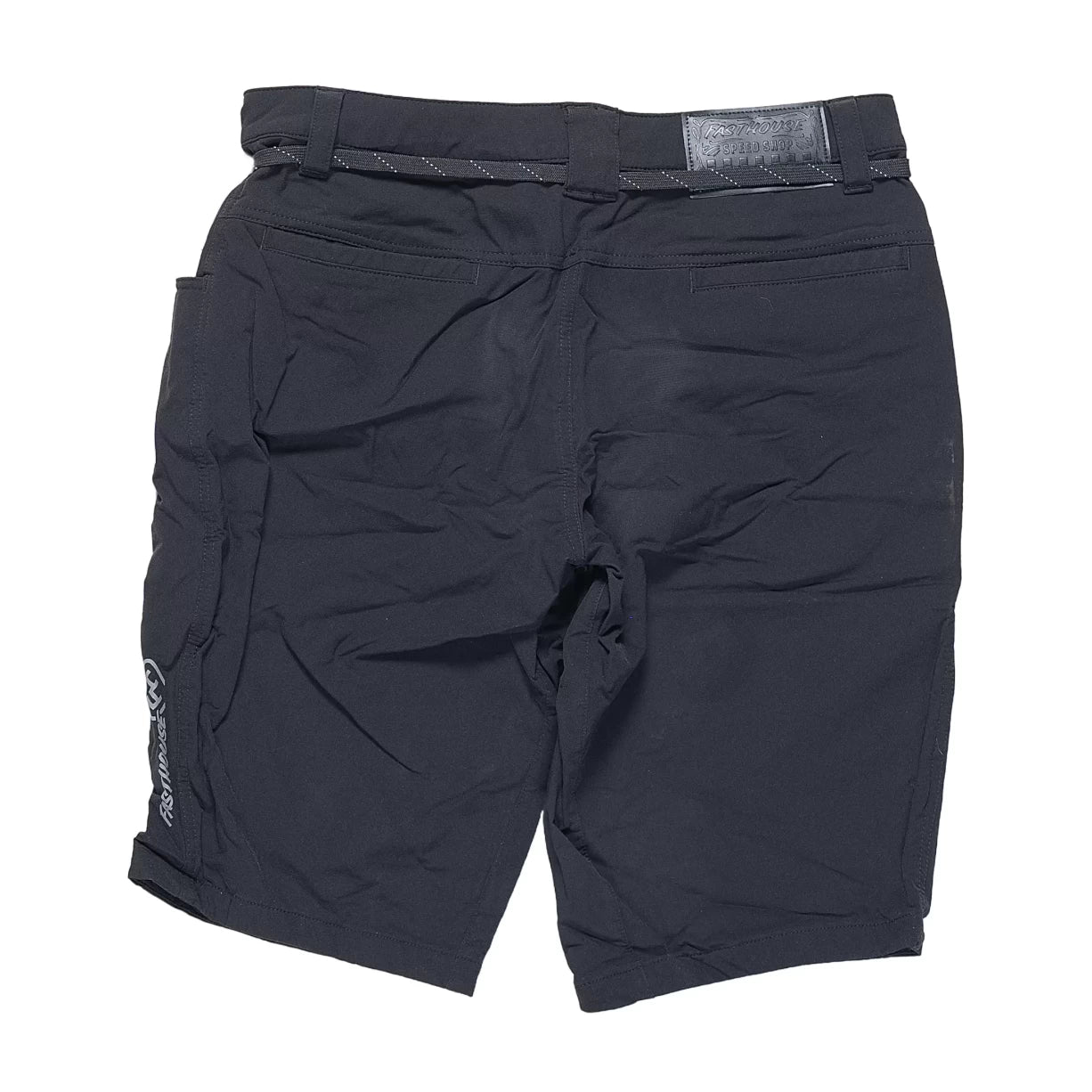 32Black
