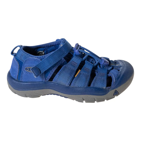 13Blue