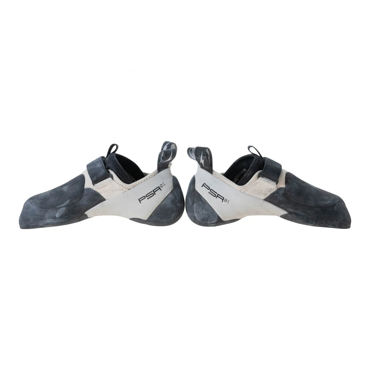 43.0White/Black