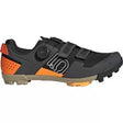 7Core Black/Ftwr White/Impact Orange