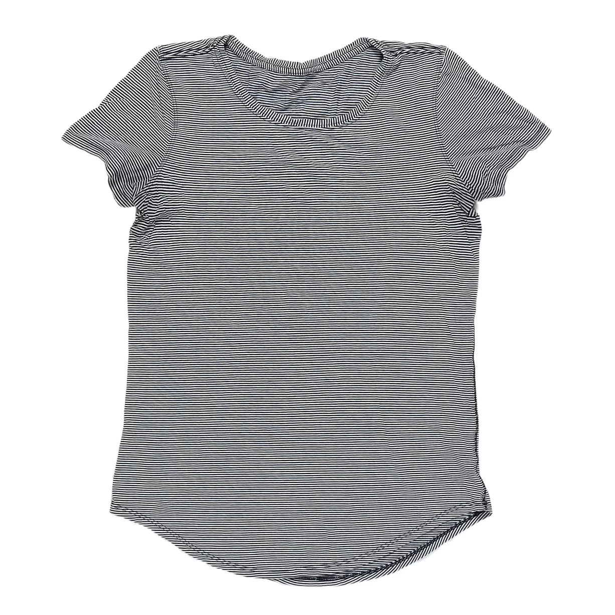 Estimated size SBlack/White