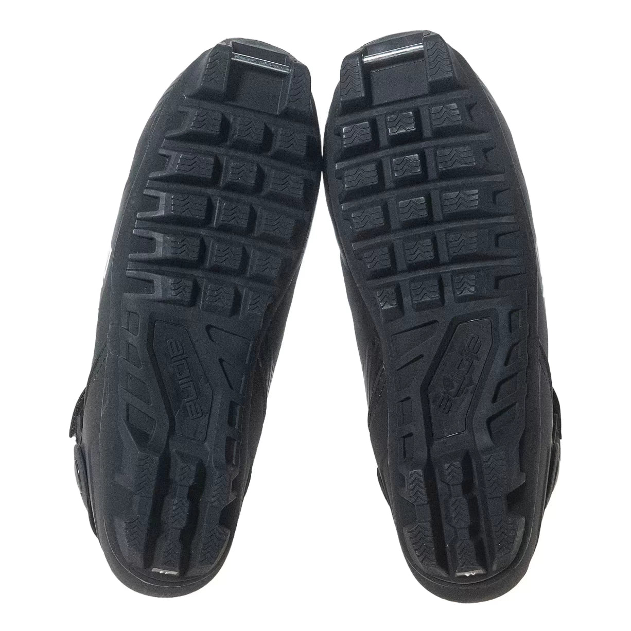44Black