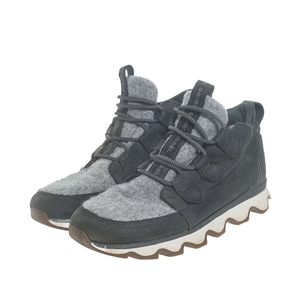 8Black/Gray