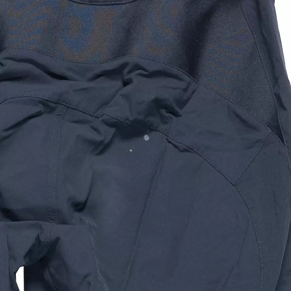 34Black