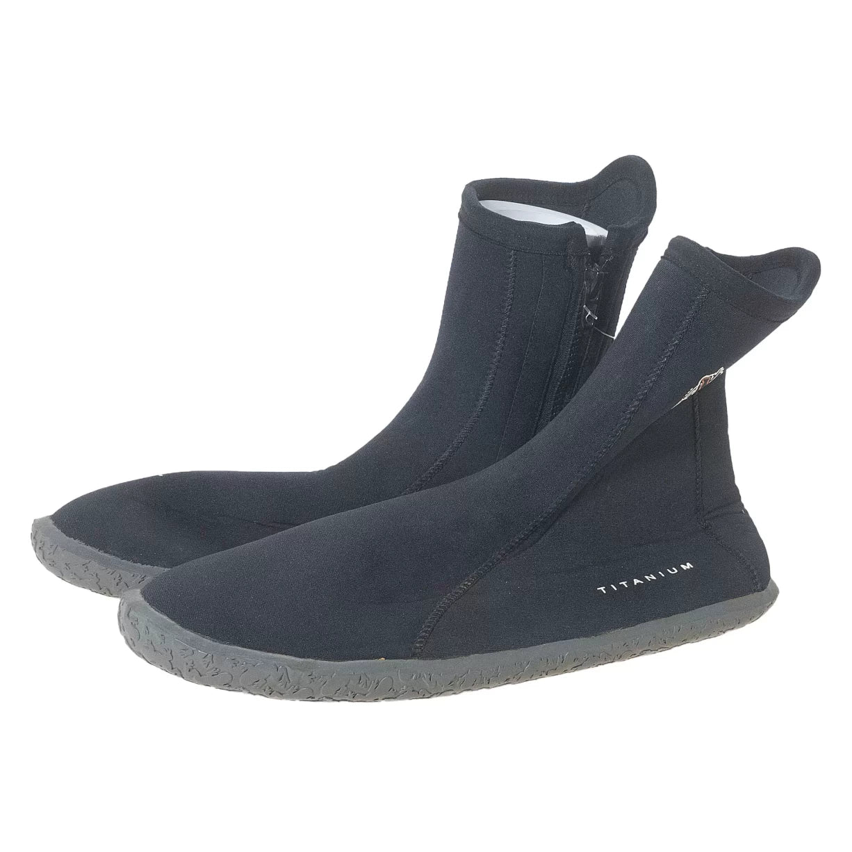 13Black