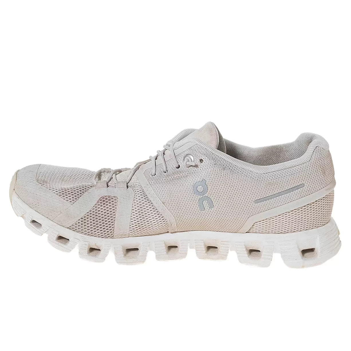 8White