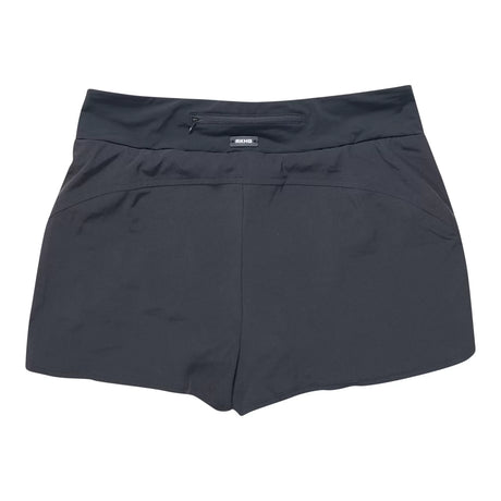 16Black