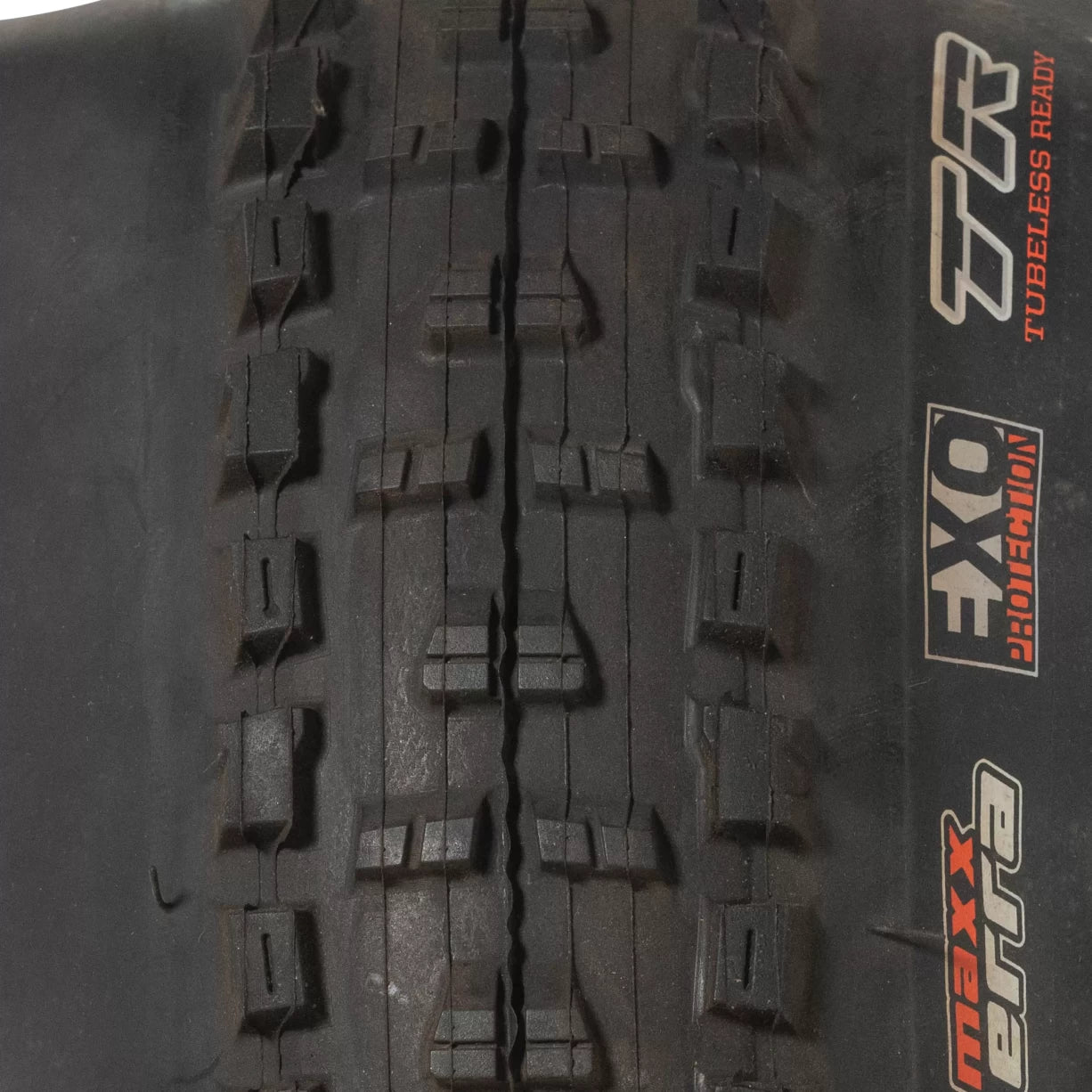 27.5 x 2.35Black