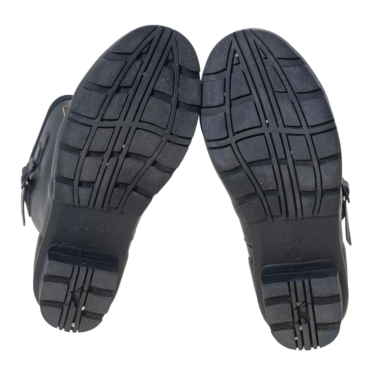 8Black