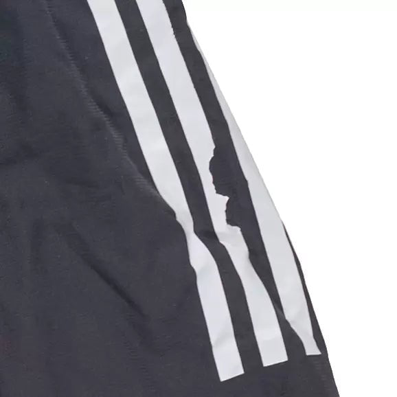 LBlack