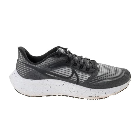 8.5Black/White