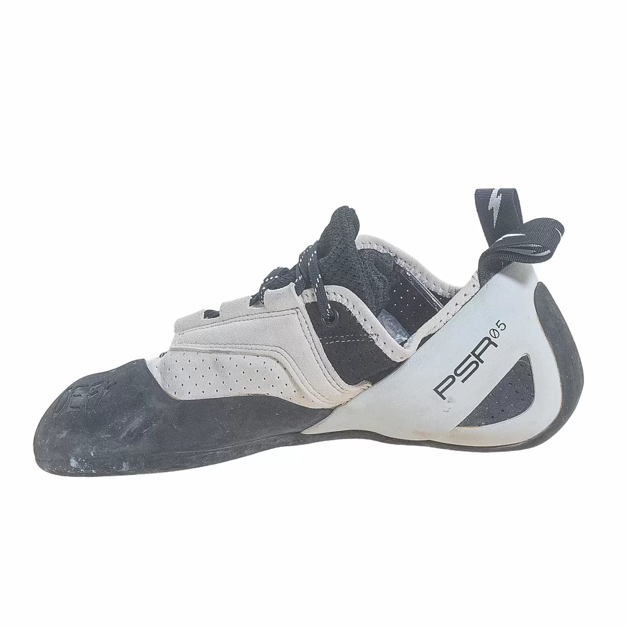 44.0Black/White