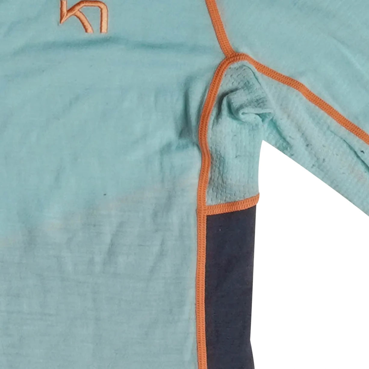 SLight Blue/Dark Blue