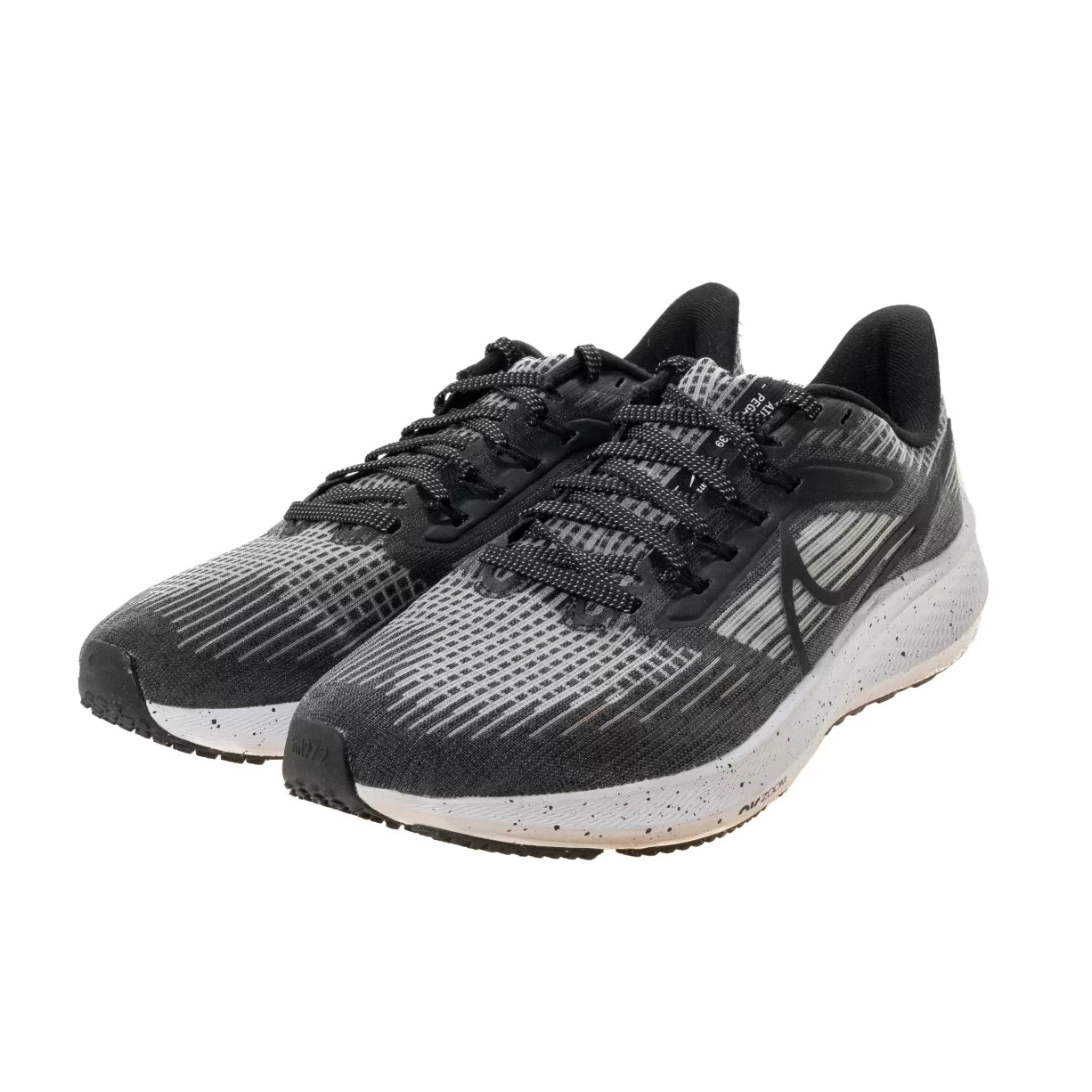 8.5Black/White