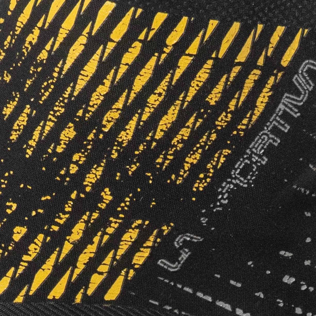 13.5Black/Yellow