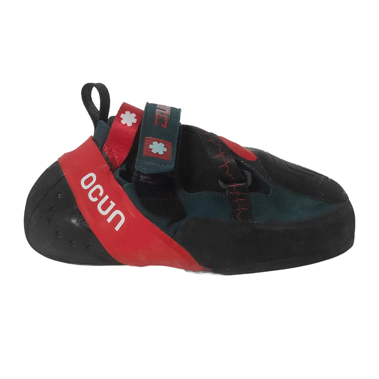 44.0Black/Red