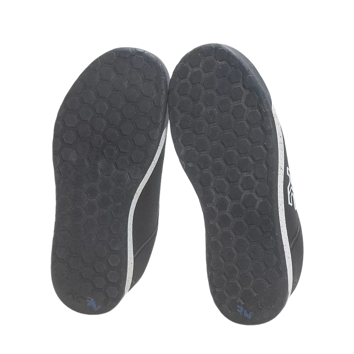 6.5Black