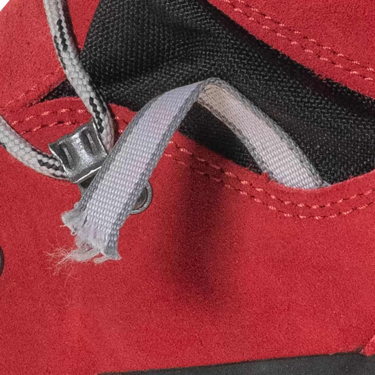 48Red