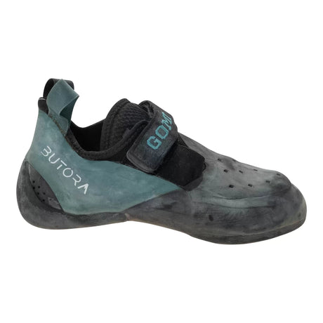 10Black/Blue